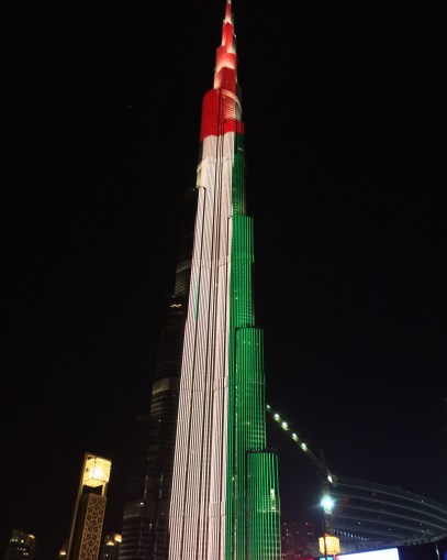 BurjKhalifaUAEFlag