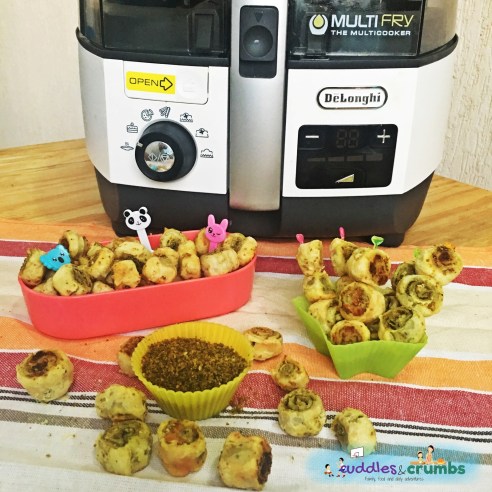Recipe Zaatar Feta Pinwheels with DeLonghi Multifry