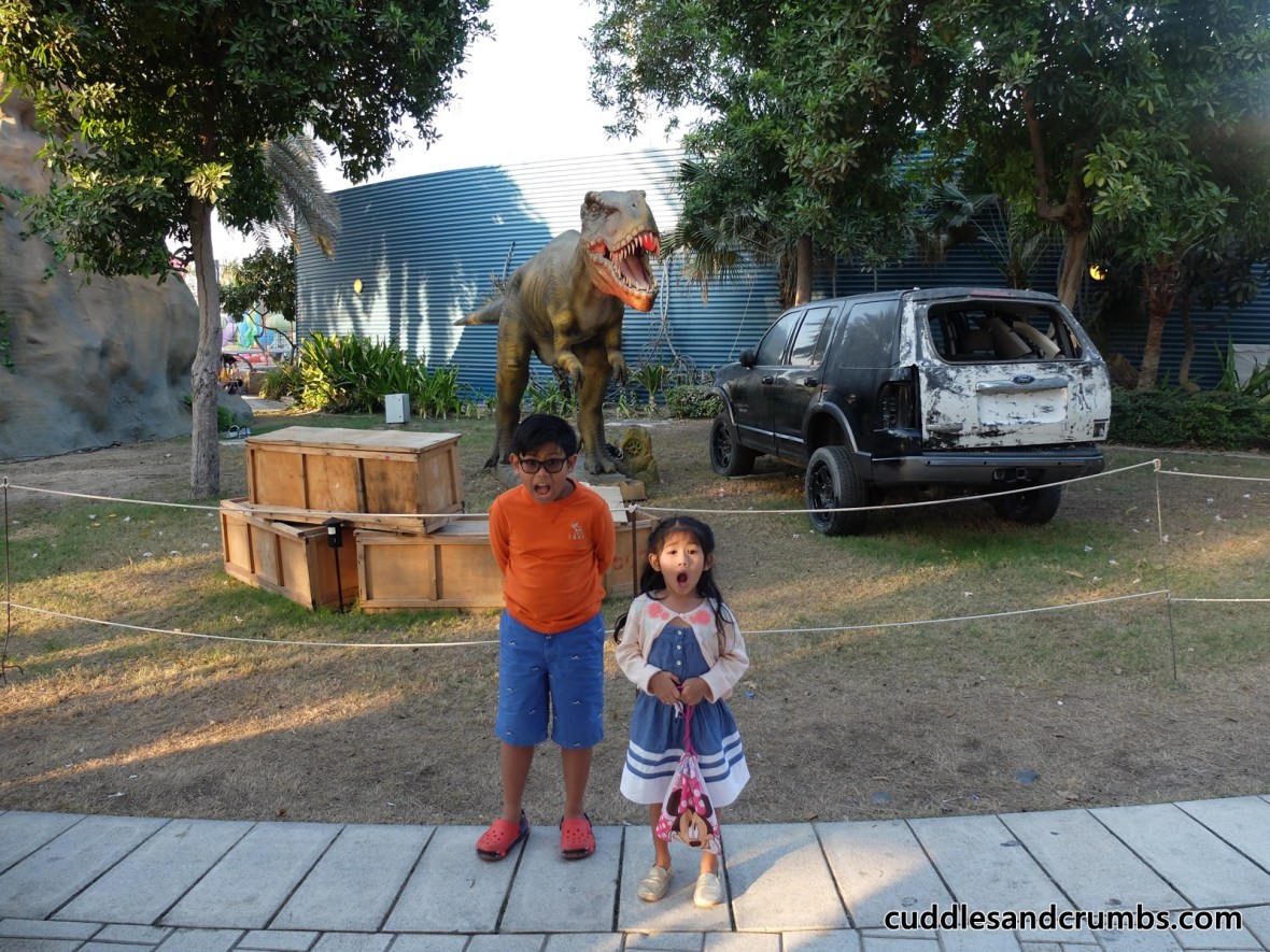dinosaur park dubai
