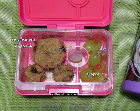 banana oatmeal cupcake