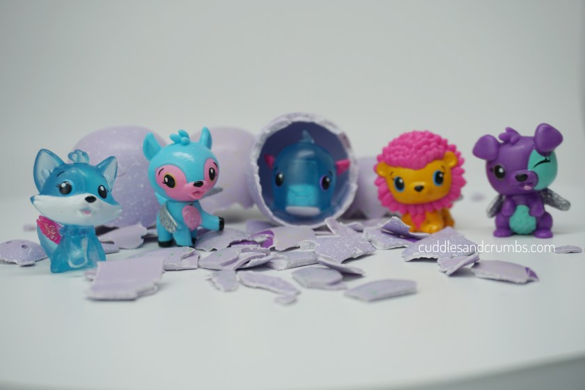 Hatchimals CollEGGtibles unboxing